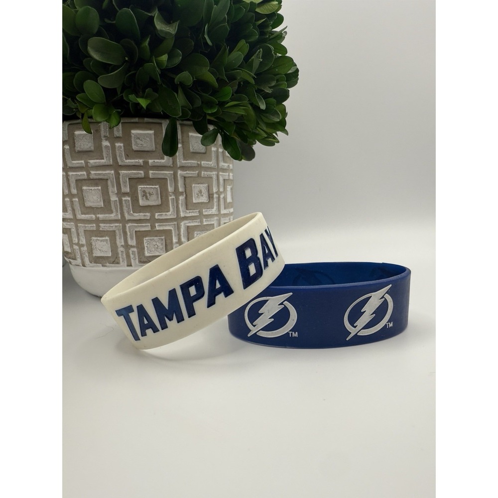 Tampa Bay Lightning Bolts Wristbands‎ Lot Silicone Fan Bracelets NHL Team Gear
